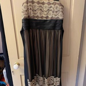 Dress Barn, Size 16, black and gold dress